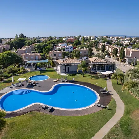 Casa Do Lobo - 2 Bedroom In - Pool & Private Parking Βίλα *
