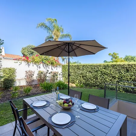 Βίλα Casa Do Lobo - 2 Bedroom In - Pool & Private Parking *